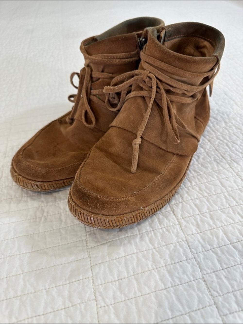 UGG size 9 moccasin Bootie Chukka preowned brown suede